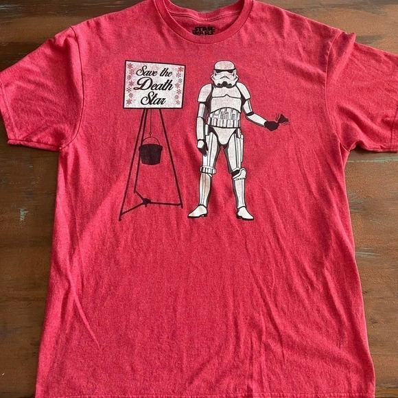 Star Wars Christmas Tee Shirts Lot of 02 Size Large - Picture 2 of 9